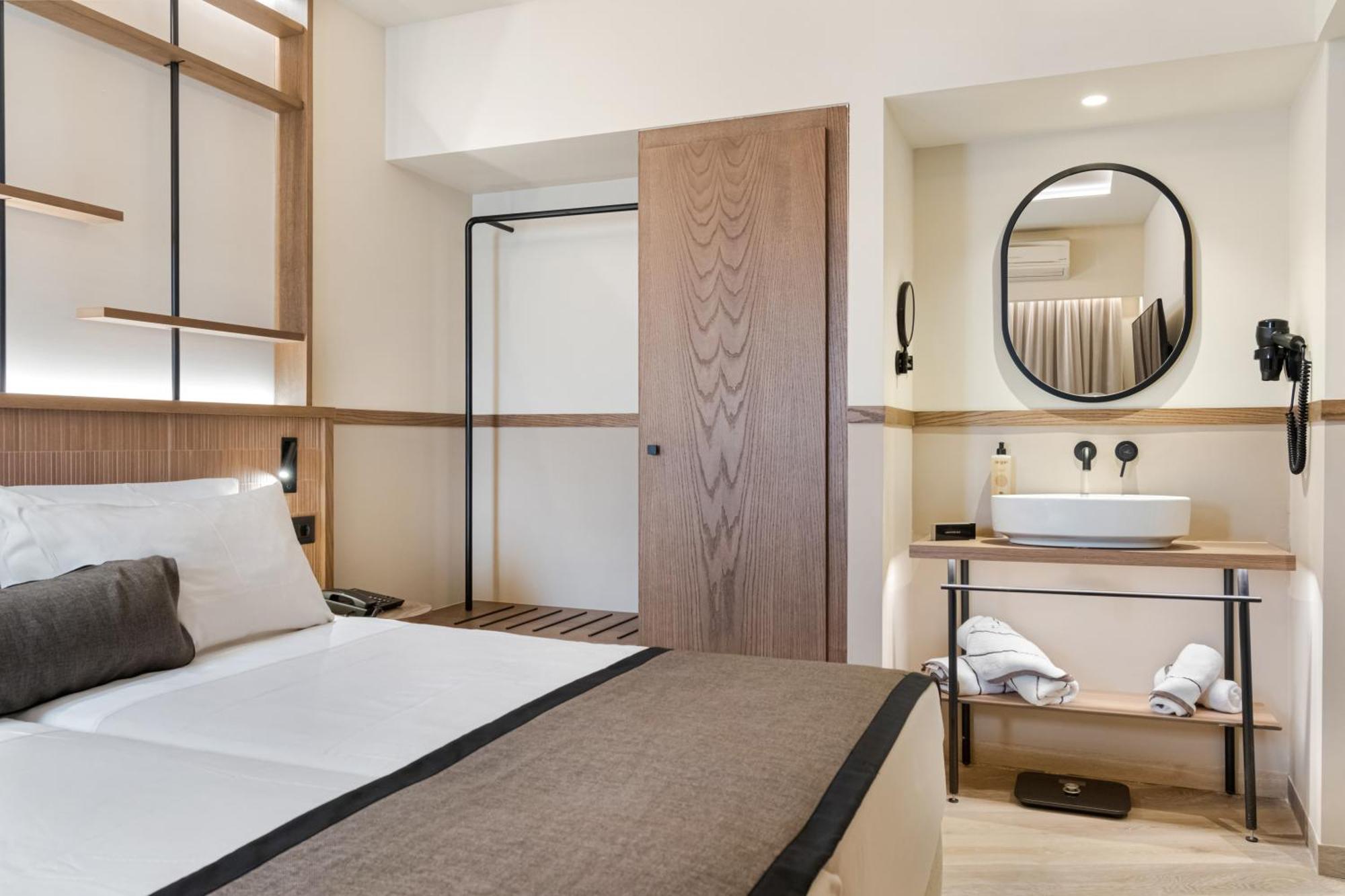 Hotel Capsis Astoria 4*
